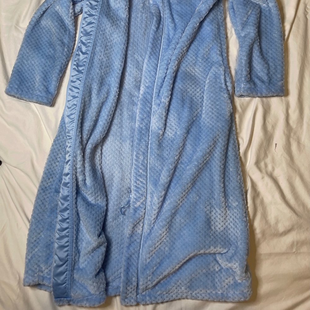 Celestial Bath Robe - Picture 4 of 5
